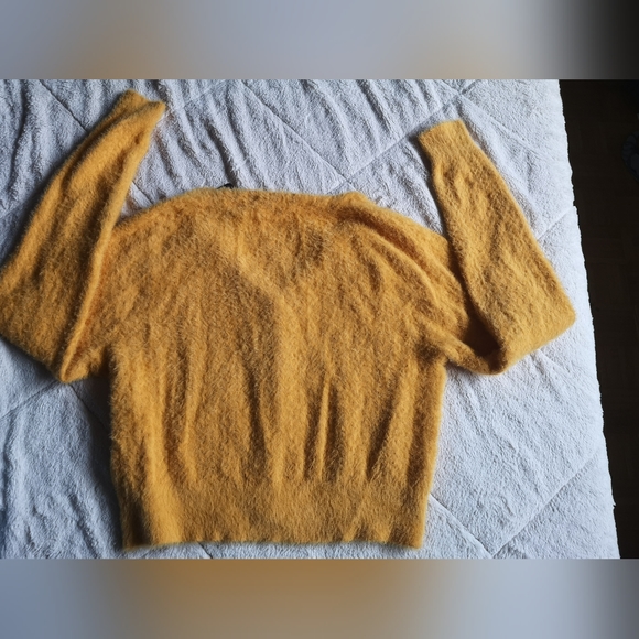 New Levi's cardigan. Size M - Picture 5 of 7